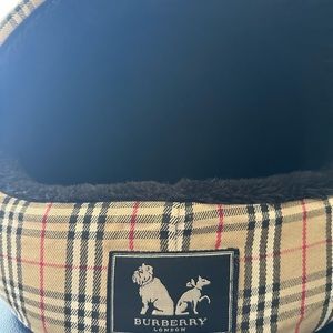 Burberry pet bed !